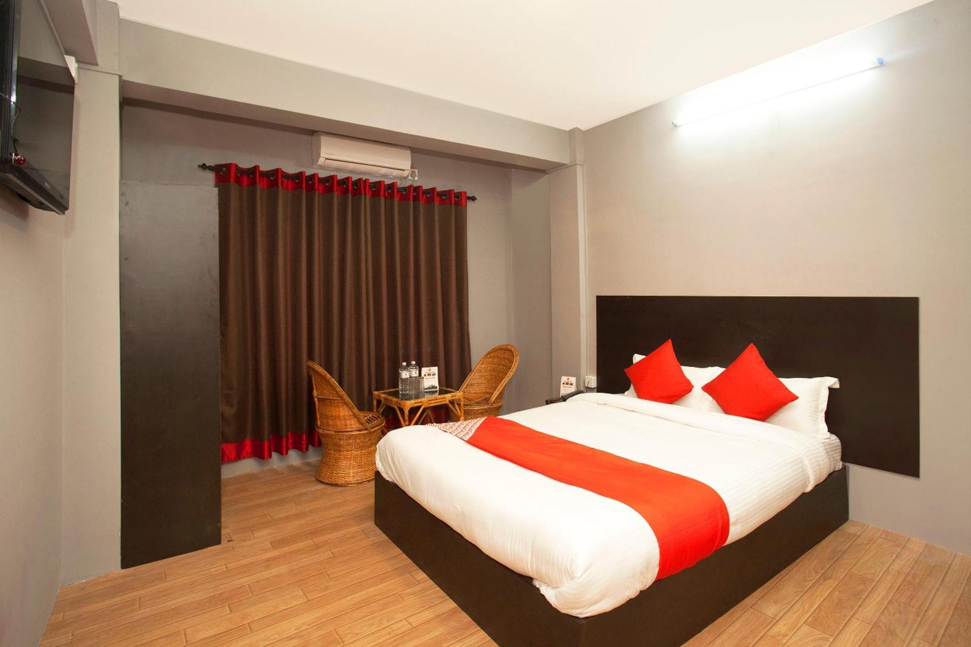 Oyo 587 Hotel Tradition Inn Kathmandu Exteriör bild