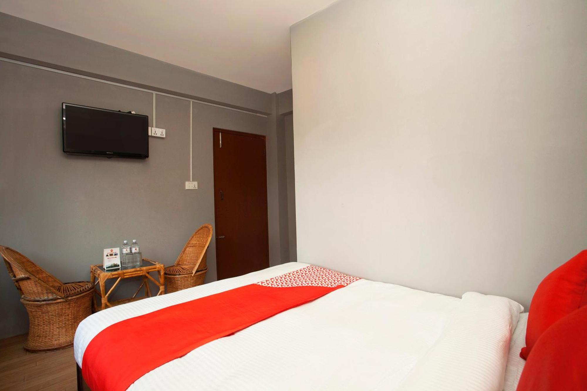 Oyo 587 Hotel Tradition Inn Kathmandu Exteriör bild